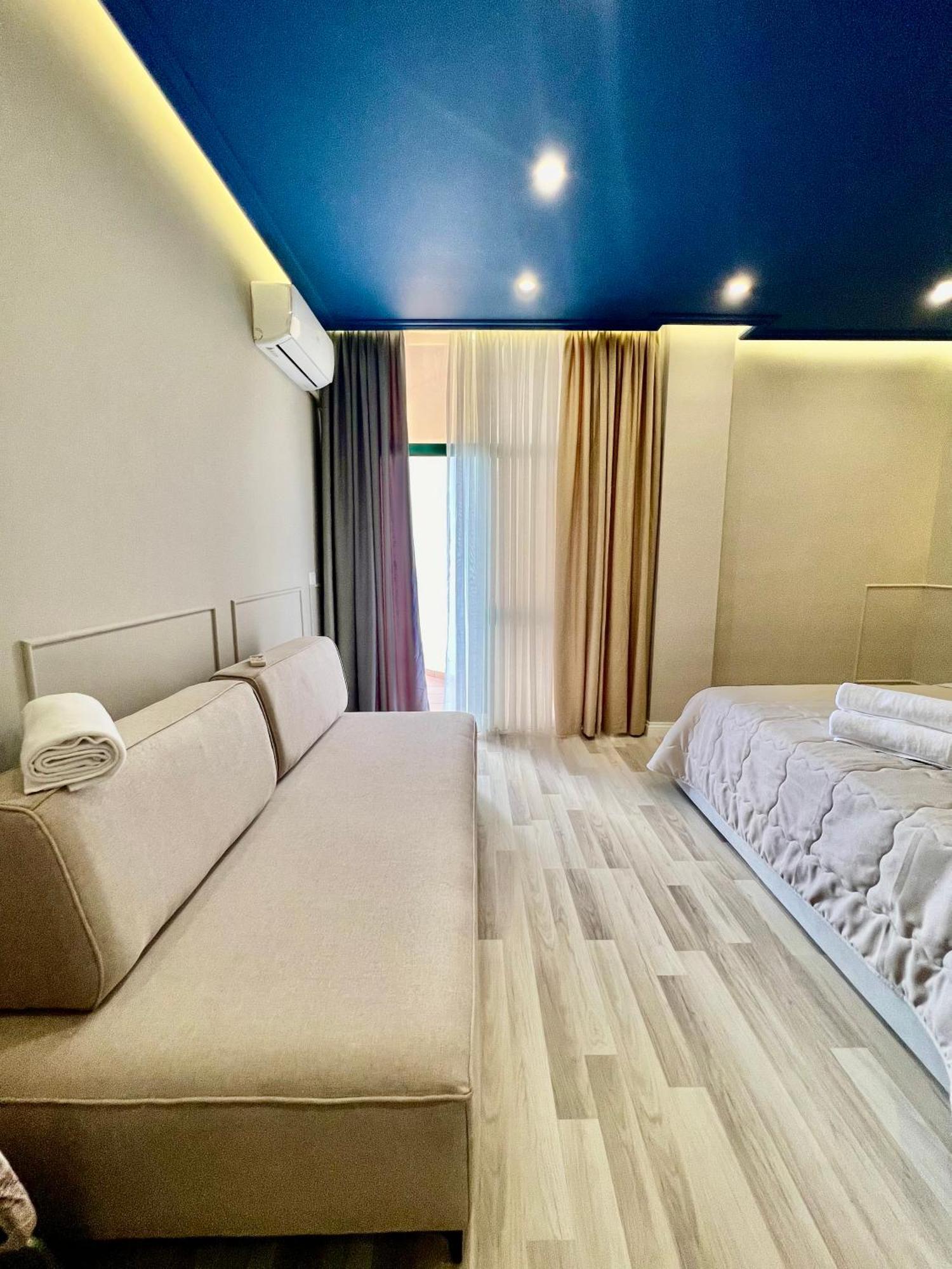 Spiranca Luxury Suites Tiranë Ngoại thất bức ảnh