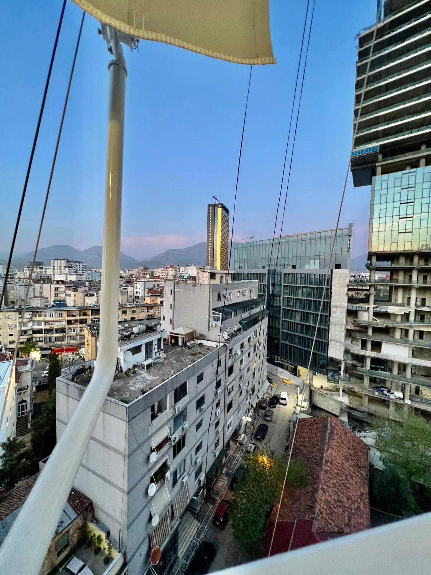 Spiranca Luxury Suites Tiranë Ngoại thất bức ảnh