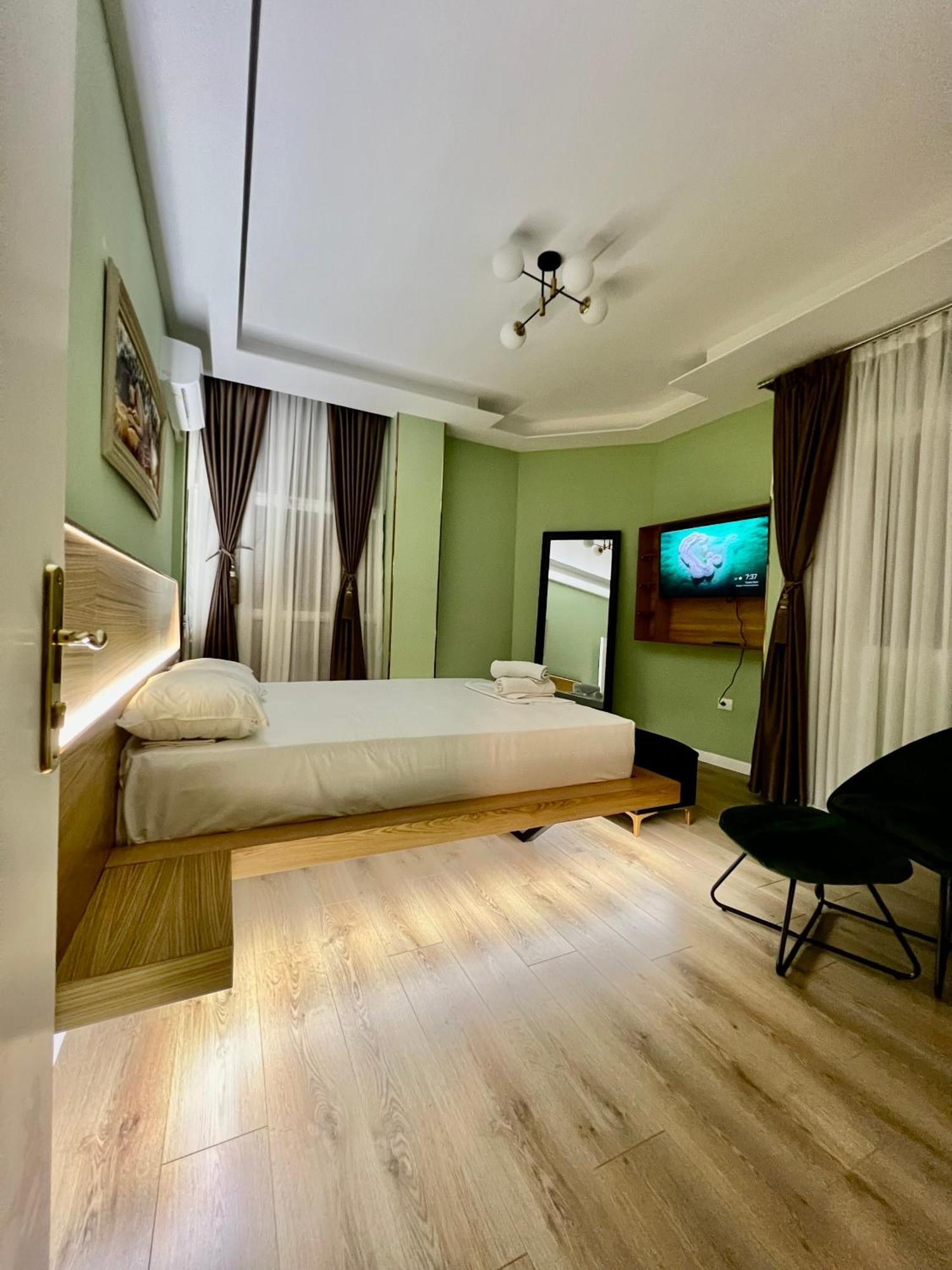 Spiranca Luxury Suites Tiranë Ngoại thất bức ảnh